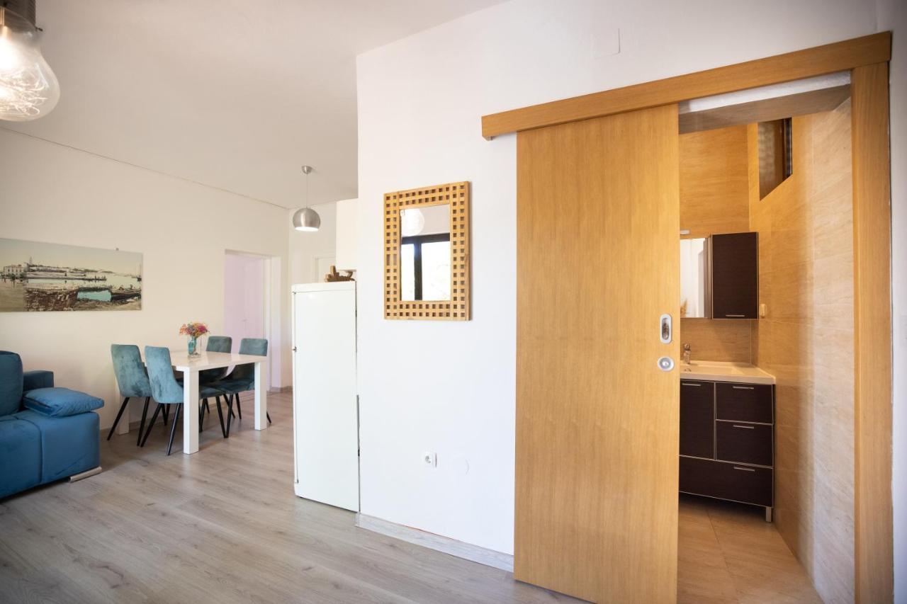 Apartments And A Room Ina ザダル エクステリア 写真
