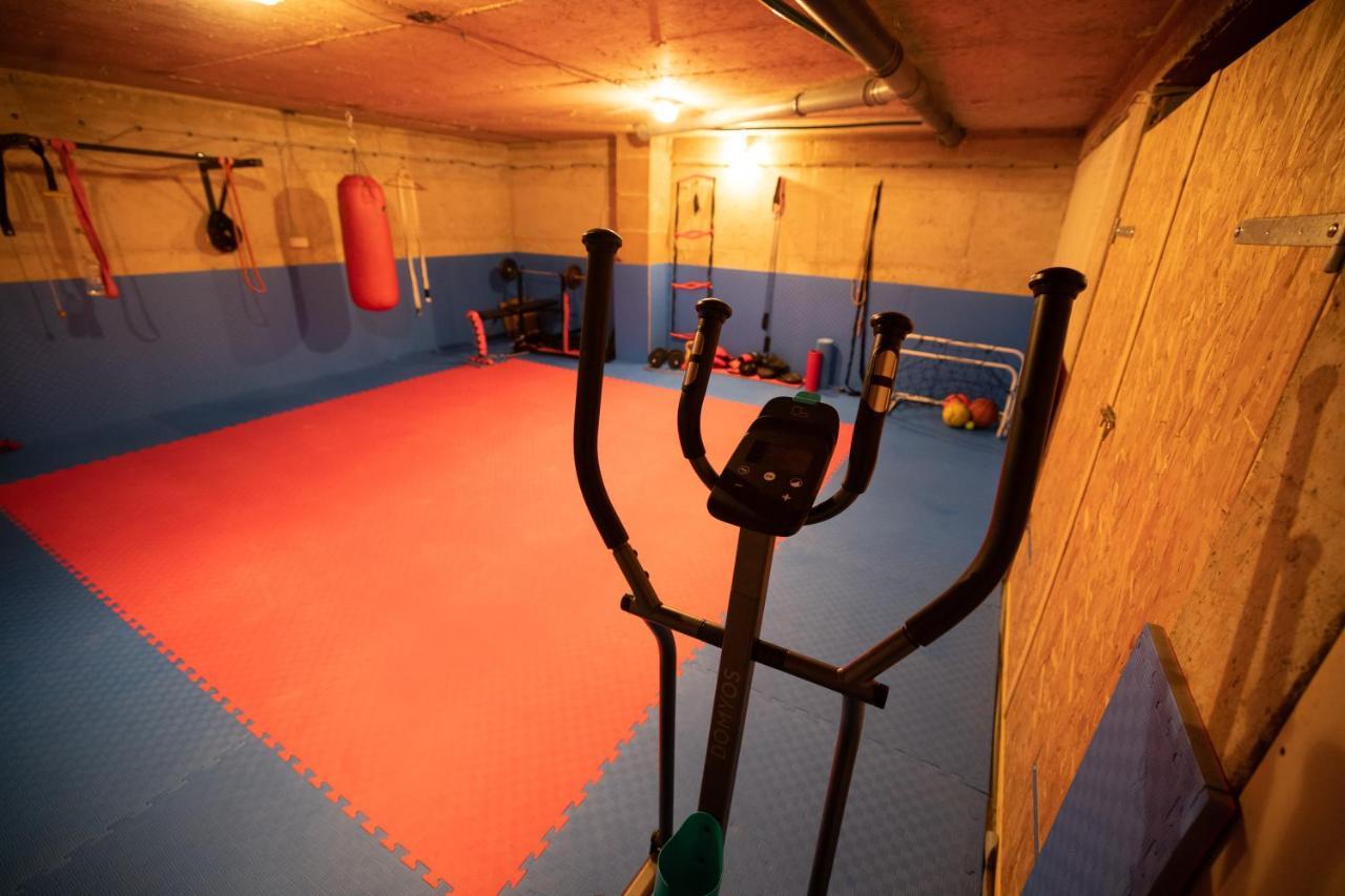 Apartments And A Room Ina ザダル エクステリア 写真