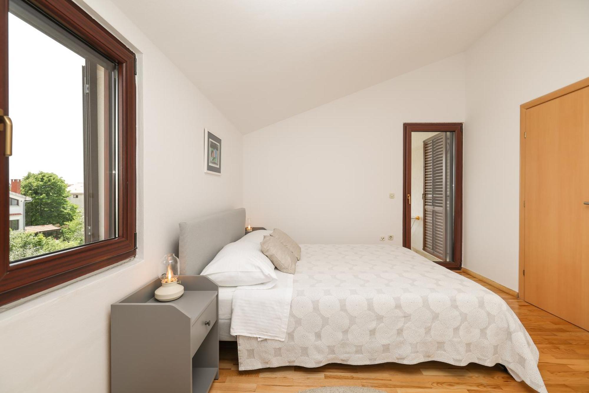 Apartments And A Room Ina ザダル エクステリア 写真